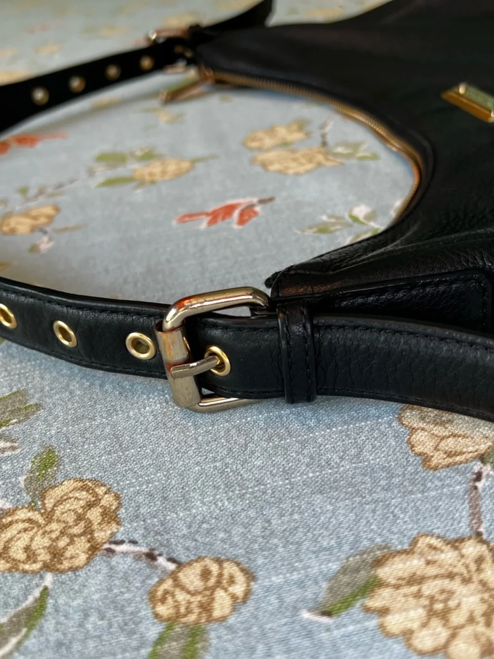 Calvin Klein Black Pebbled Faux-Leather Hobo with Gold plated hardware - Picture 4 of 12
